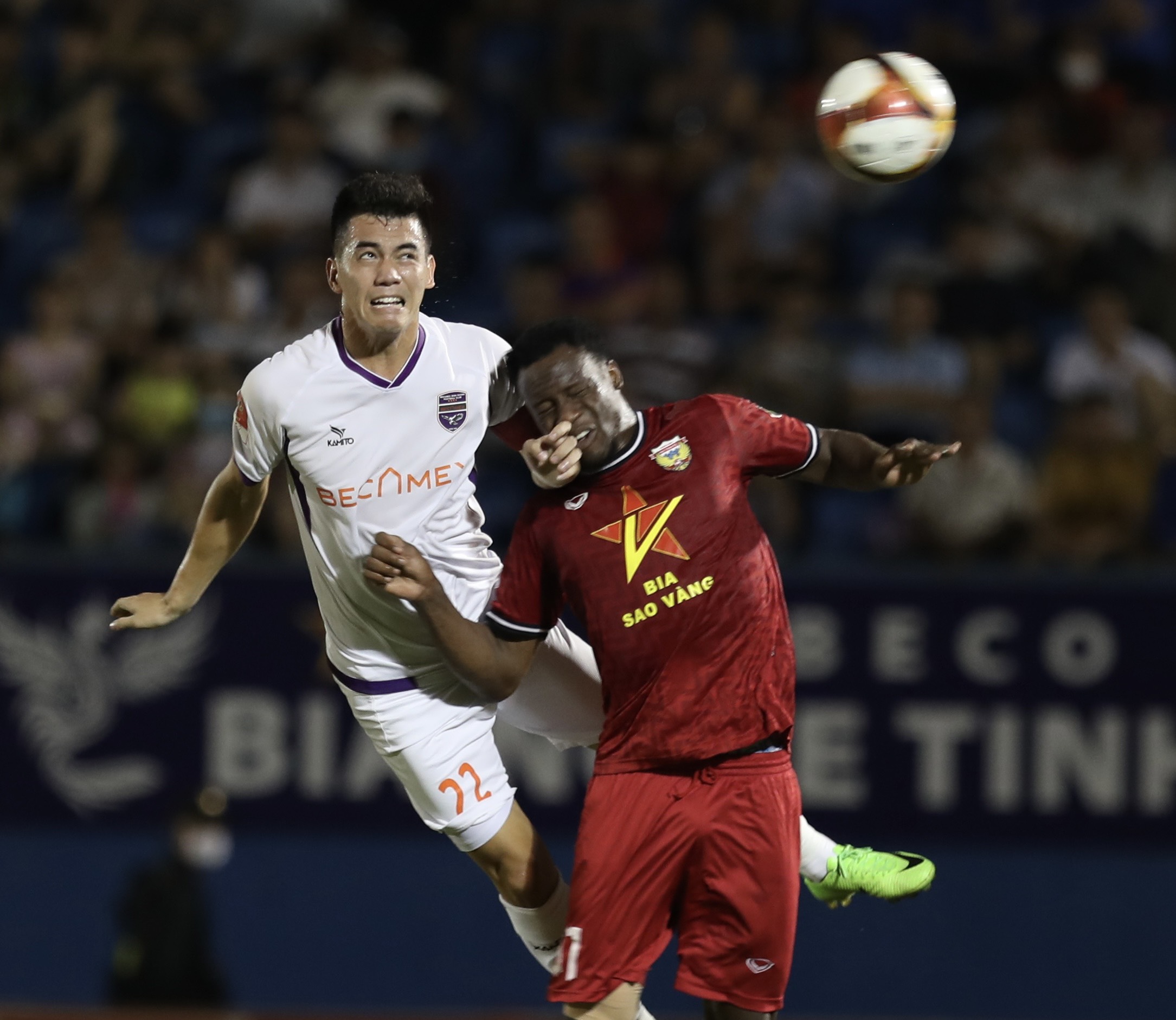 Thắng Hồng Lĩnh Hà Tĩnh, Bình Dương vươn lên xếp thứ 2 BXH V.League 2023/24