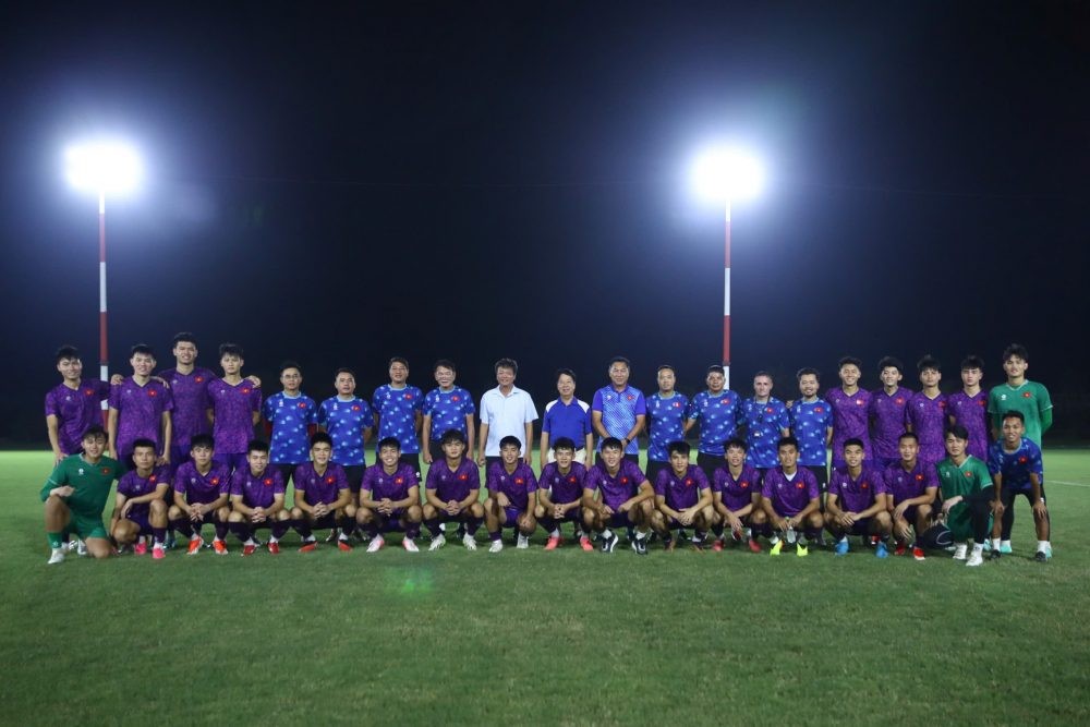 Danh sách U20 Việt Nam tham dự vòng loại U20 Châu Á, một cầu thủ chưa thể hội quân vì bận thi đấu tại V.League