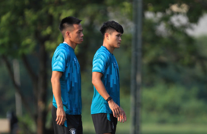 Tuấn Hải báo tin cực vui cho Hà Nội FC trước đại chiến "derby thủ đô"