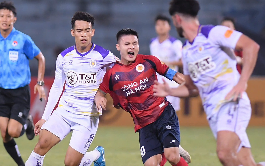 Màn so tài “làm thơ” của Hà Nội FC và CAHN gây sốt mạng xã hội