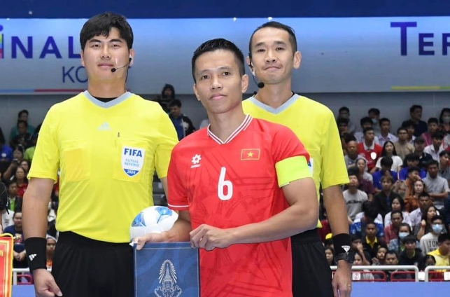 Futsal Việt Nam buồn vui lẫn lộn trước bán kết giải Đông Nam Á