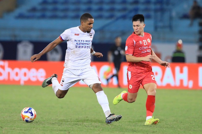 Trần Đình Trọng thừa nhận áp lực khi đeo băng đội trưởng ở Cúp C1 Đông Nam Á