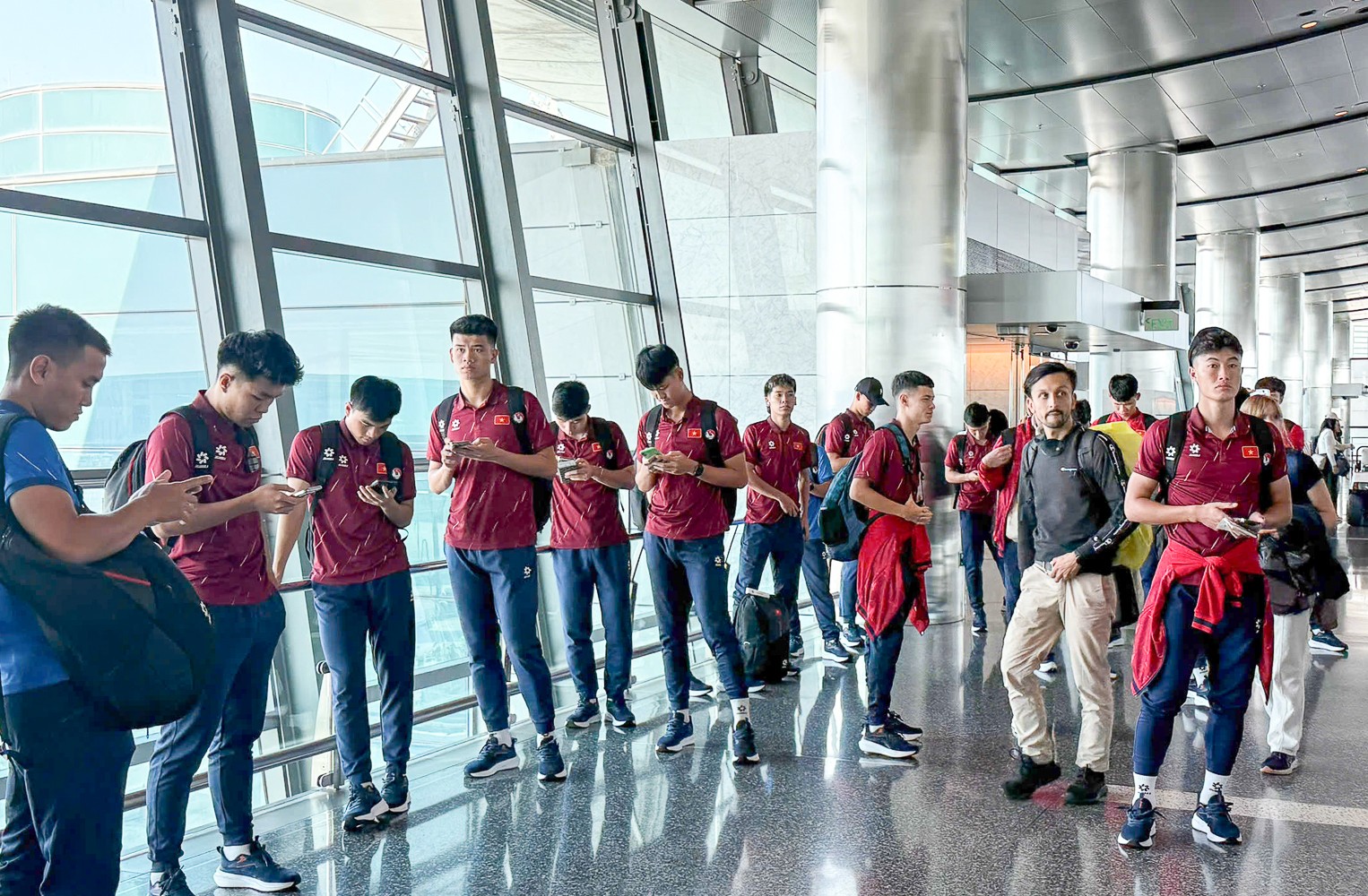 U23 Việt Nam điều chỉnh danh sách ngay trước giờ sang UAE