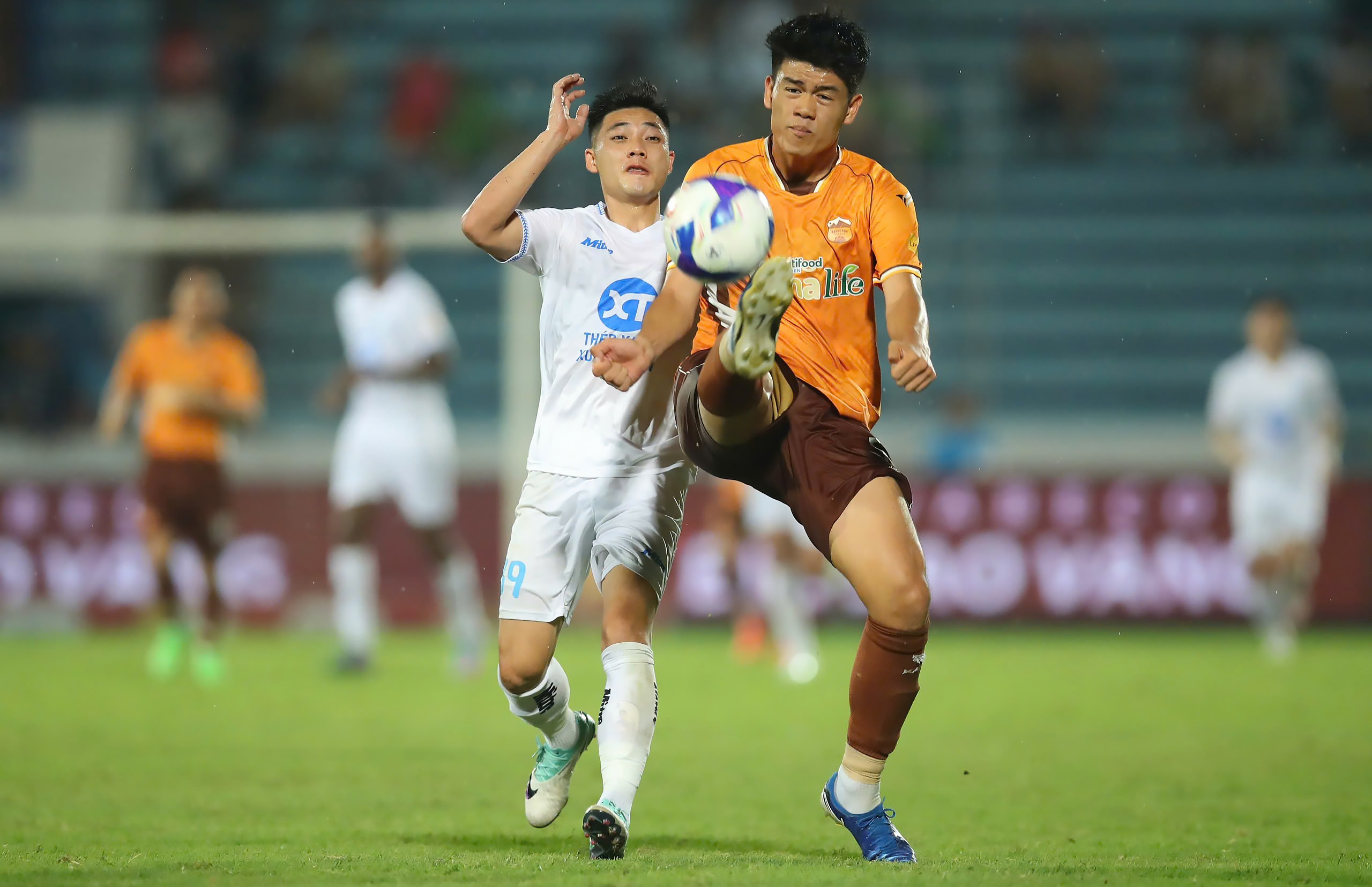 Nhận định HAGL đấu với Nam Định, 17h ngày 31/10: ĐKVĐ trong vòng xoáy khủng hoảng