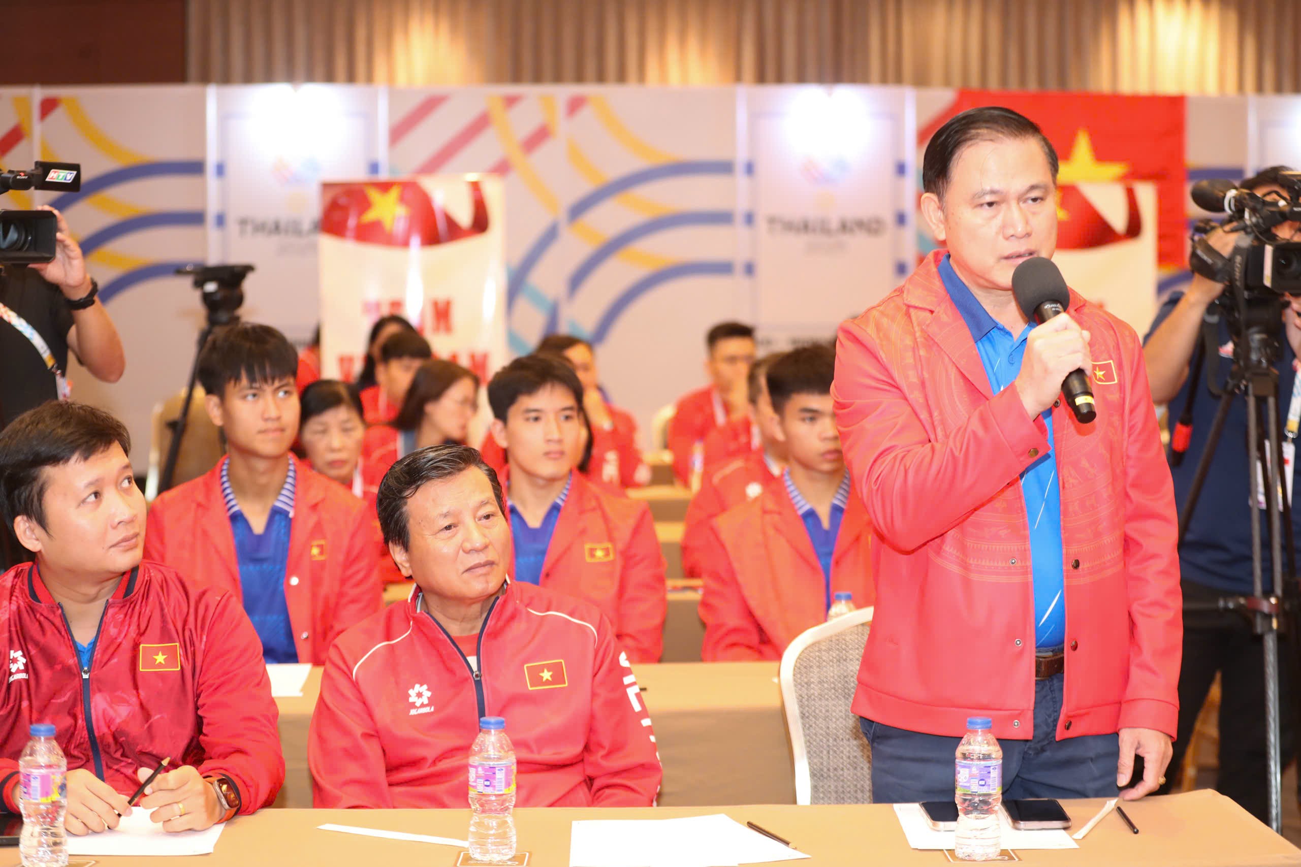 Phó chủ tịch VFF bất ngờ chia sẻ về khó khăn của ĐT nữ Việt Nam tại SEA Games 33