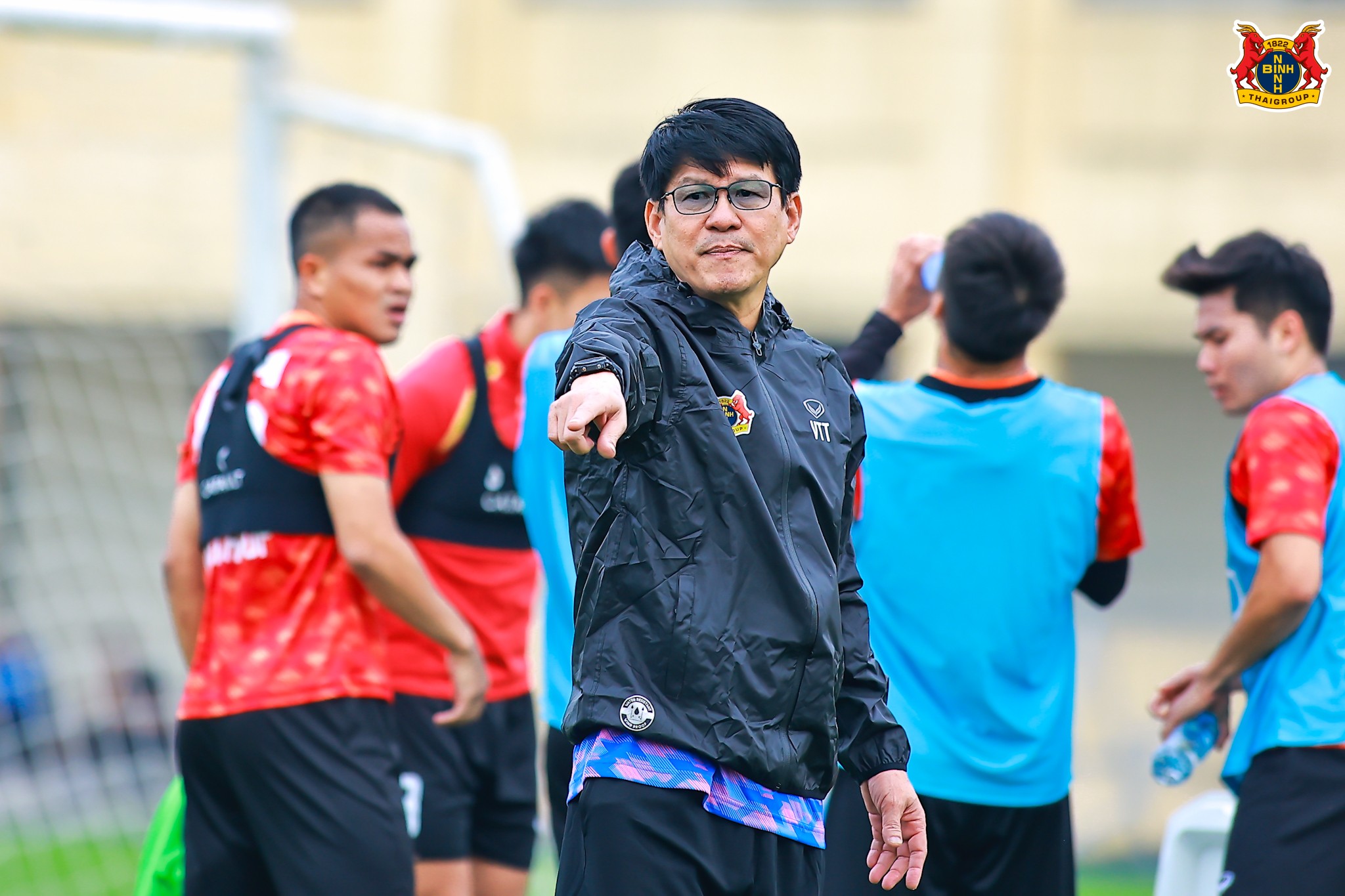 HLV Vũ Tiến Thành nhận nhiệm vụ, Ninh Bình quyết chấm dứt chuỗi trận thất vọng
