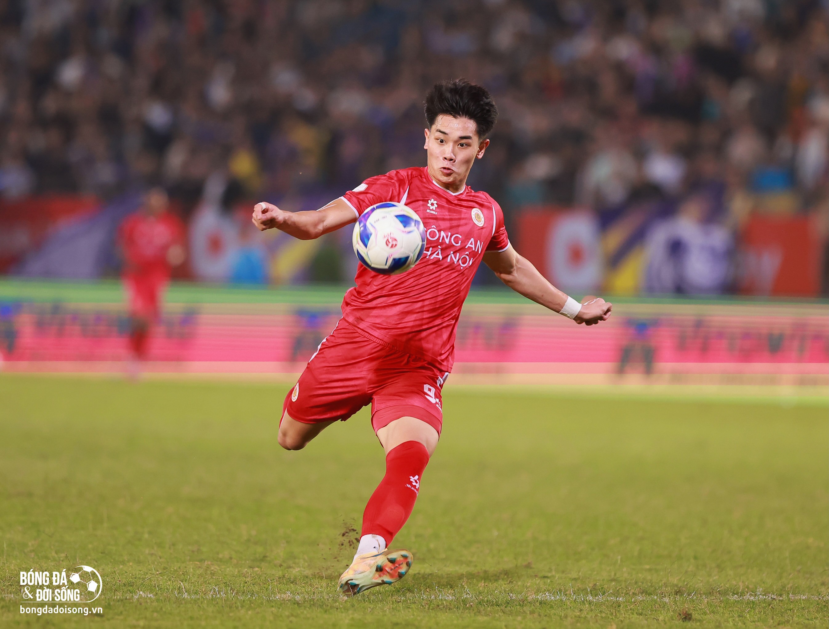 Lịch thi đấu vòng 16 V.League: Ninh Bình tiếp đón CAHN, liệu Đình Bắc có tỏa sáng?