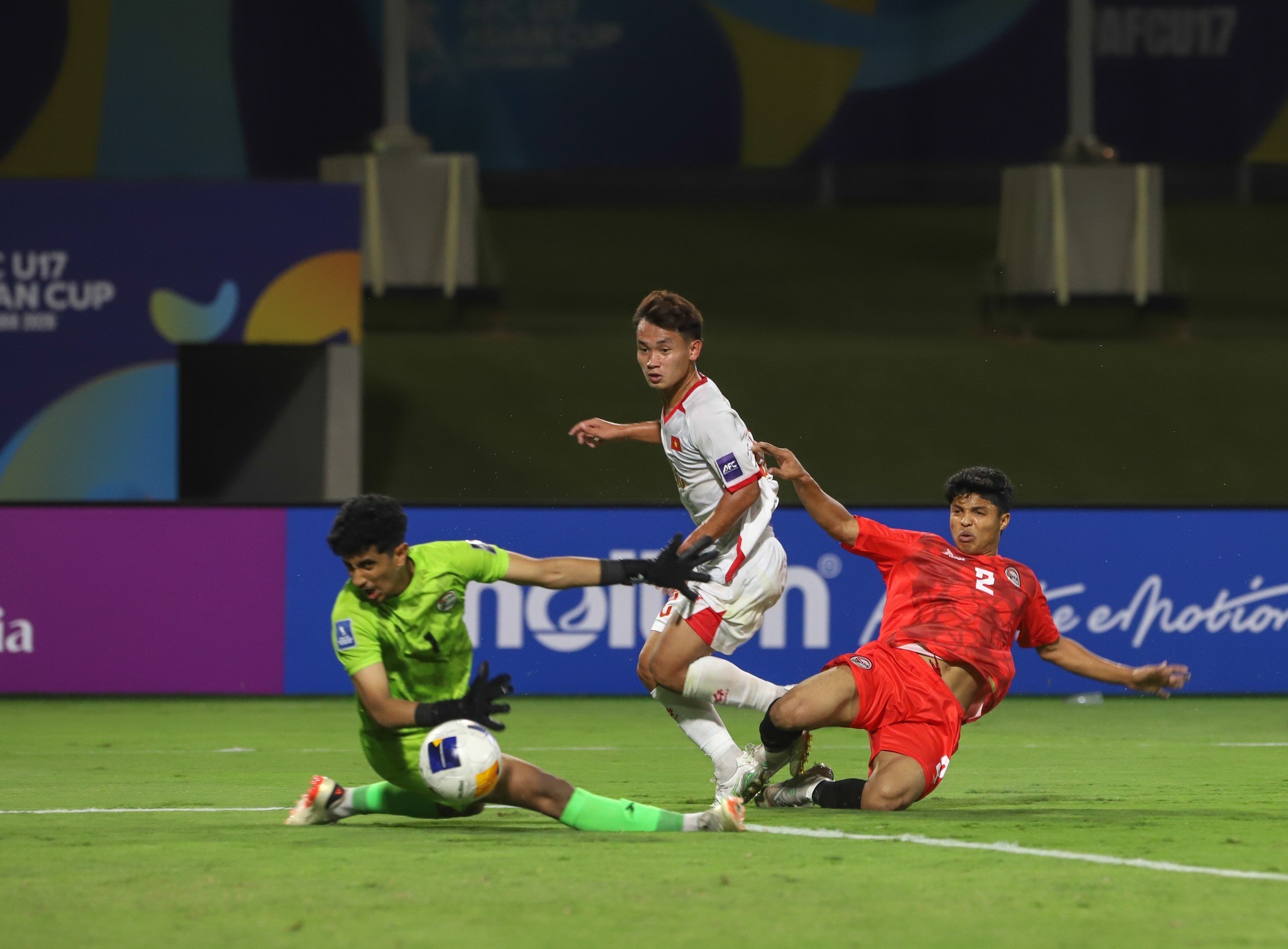 Tiền đạo Đậu Quang Hưng: Từ lò SLNA và Học viện Juventus đến người hùng của U17 Việt Nam