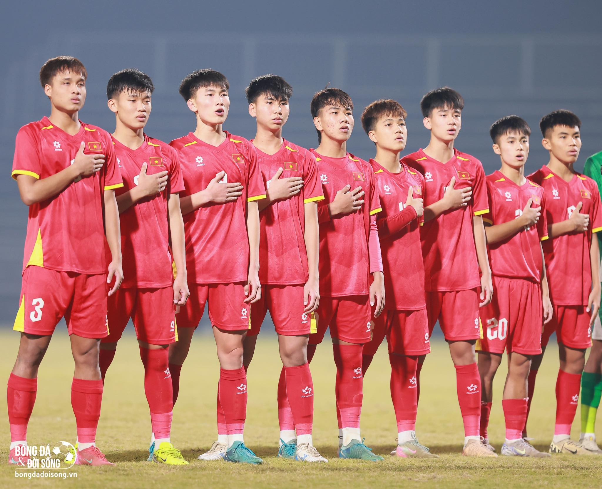 Bóng đá Việt Nam đứng trước cột mốc lịch sử ở World Cup