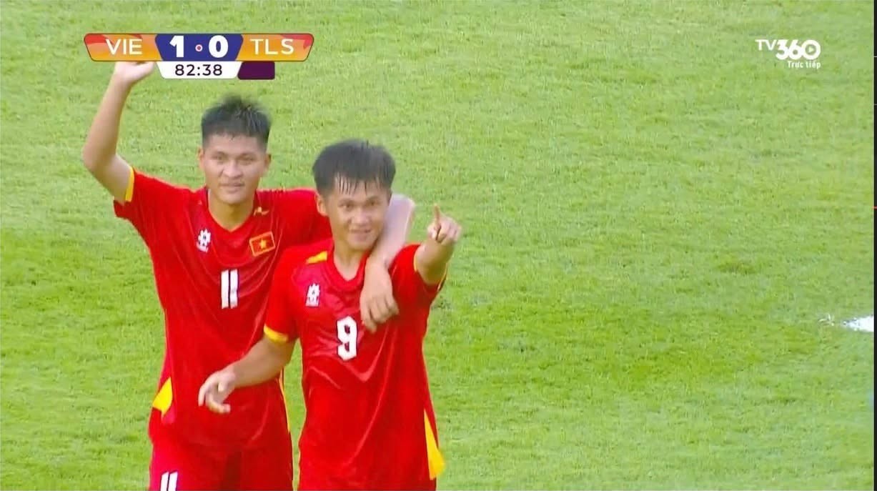Sao mai Thể Công Viettel ghi hattrick ở trận ra quân giải Đông Nam Á là ai?