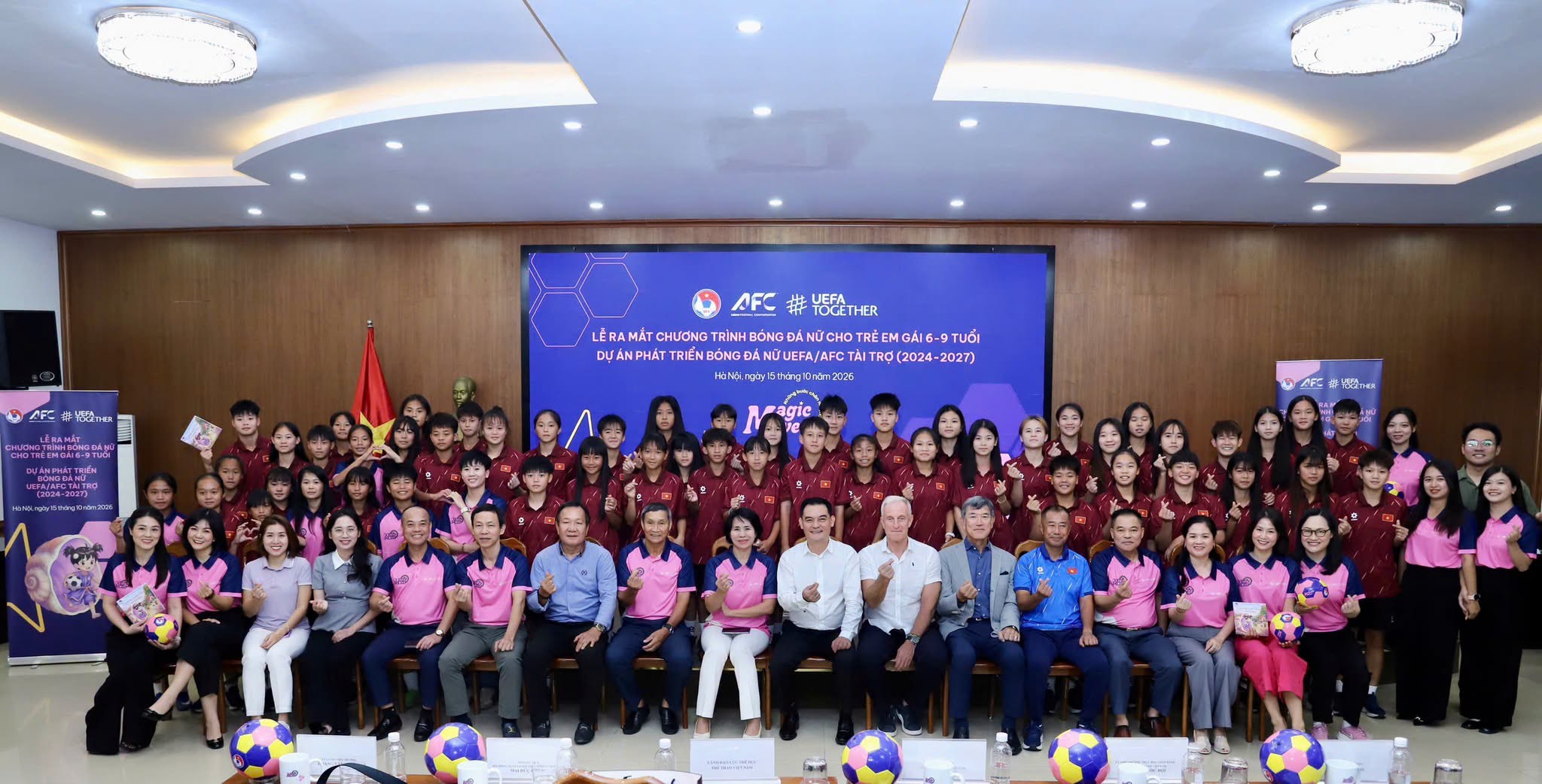 VFF gieo những hạt mầm đầu tiên cho bóng đá nữ Việt Nam