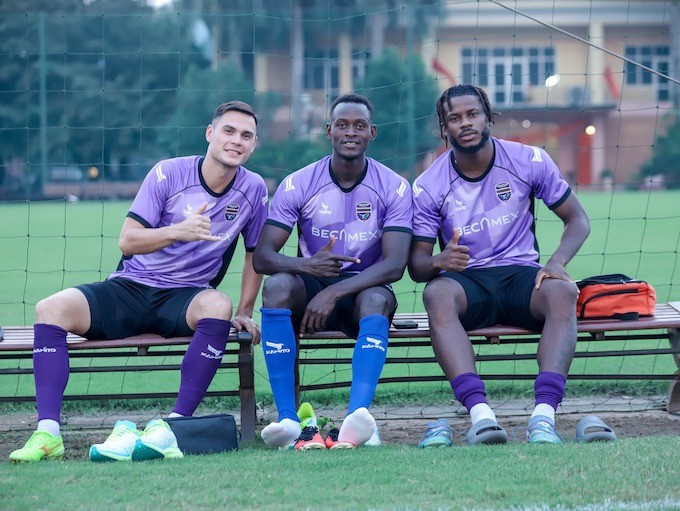 Tiền đạo ngoại "mất tích", CLB Becamex TP.HCM gặp khó trước vòng 4 V-League