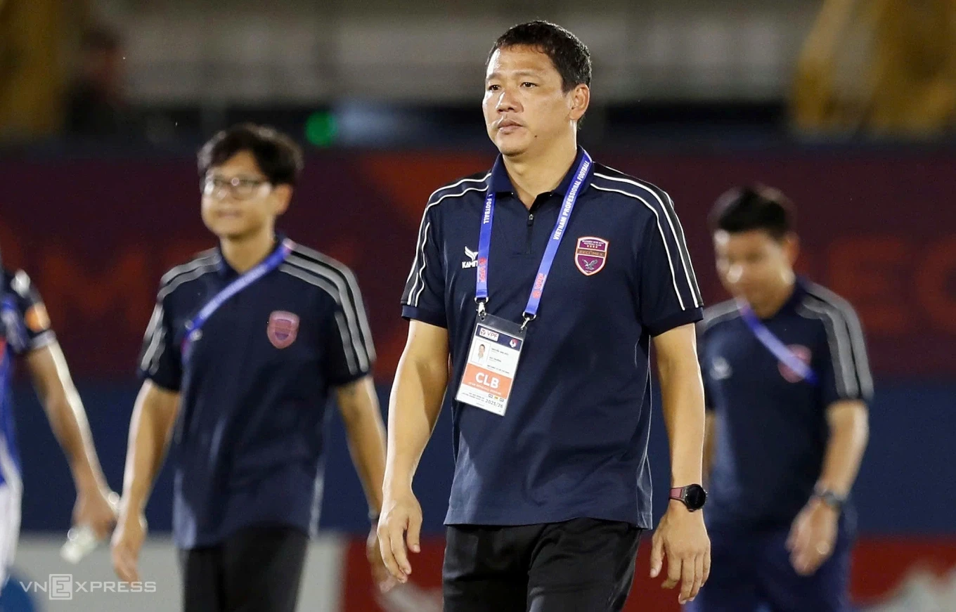 Cựu tiền đạo tuyền Việt Nam chia tay Becamex TPHCM sau chuỗi trận bết bát