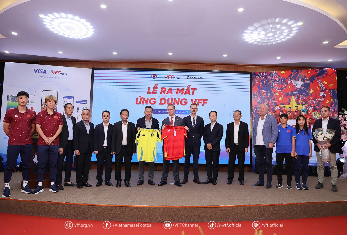 LĐBĐ Việt Nam ra mắt VFF App: Bước tiến trong chuyển đổi số bóng đá Việt Nam