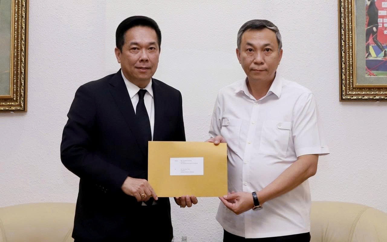 LĐBĐ Thái Lan trực tiếp xin lỗi VFF về sự cố hiển thị sai quốc kỳ Việt Nam