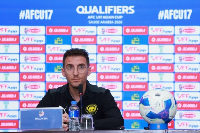 HLV U17 Malaysia thừa nhận đẳng cấp vượt trội của Việt Nam