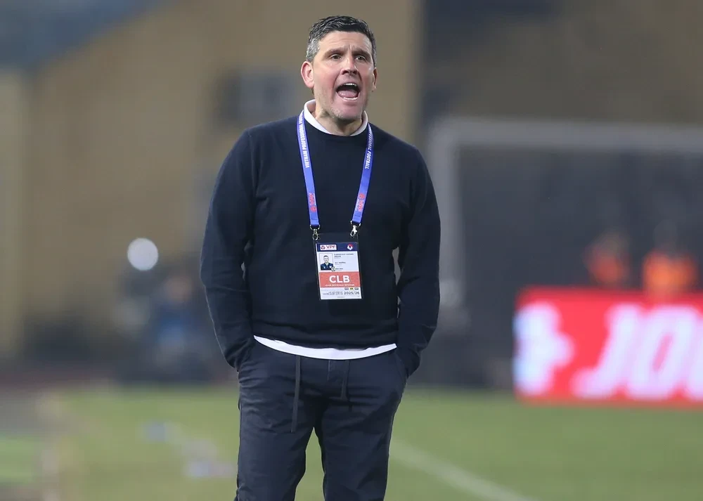 CLB Ninh Bình sa thải HLV người Tây Ba Nha sau chuỗi trận bết bát