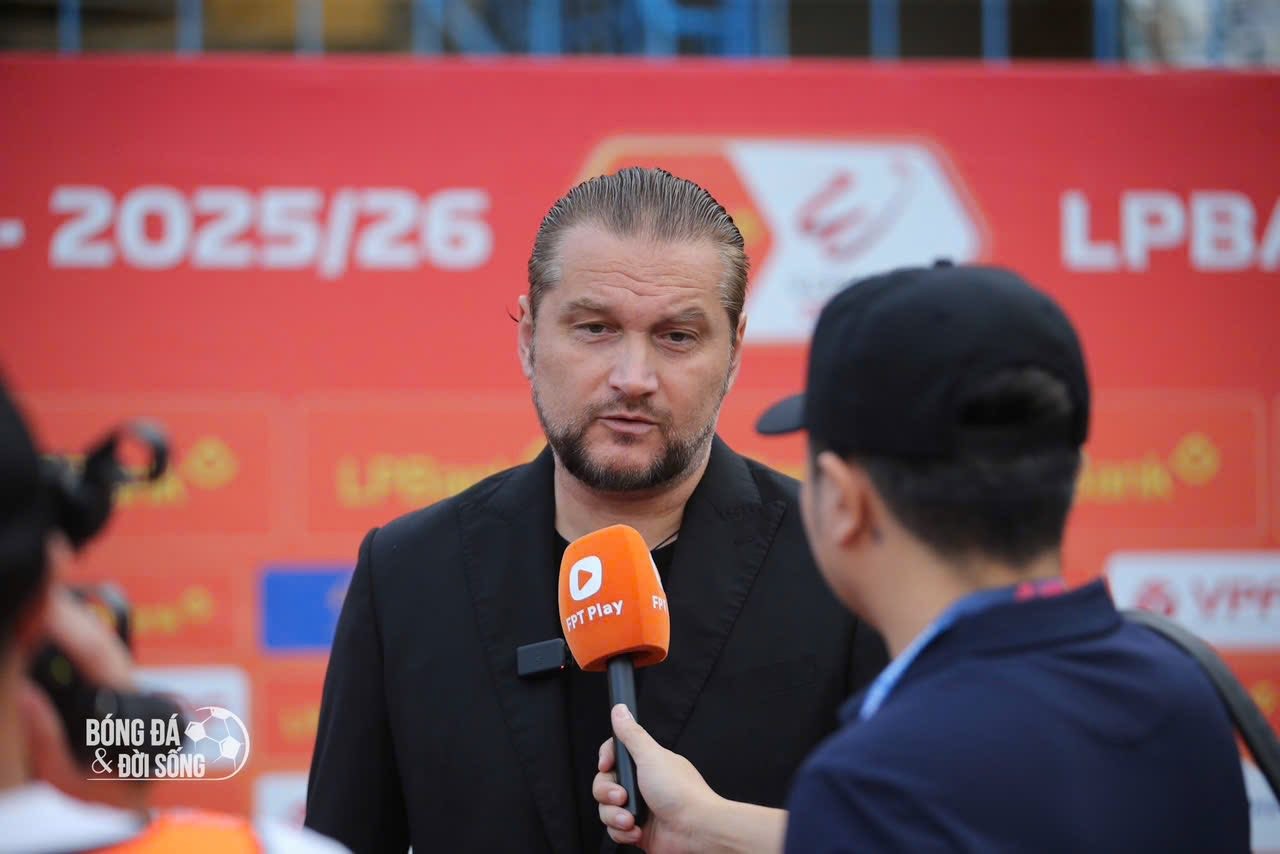 HLV Popov chỉ ra điểm bất thường của VAR sau trận hòa SLNA