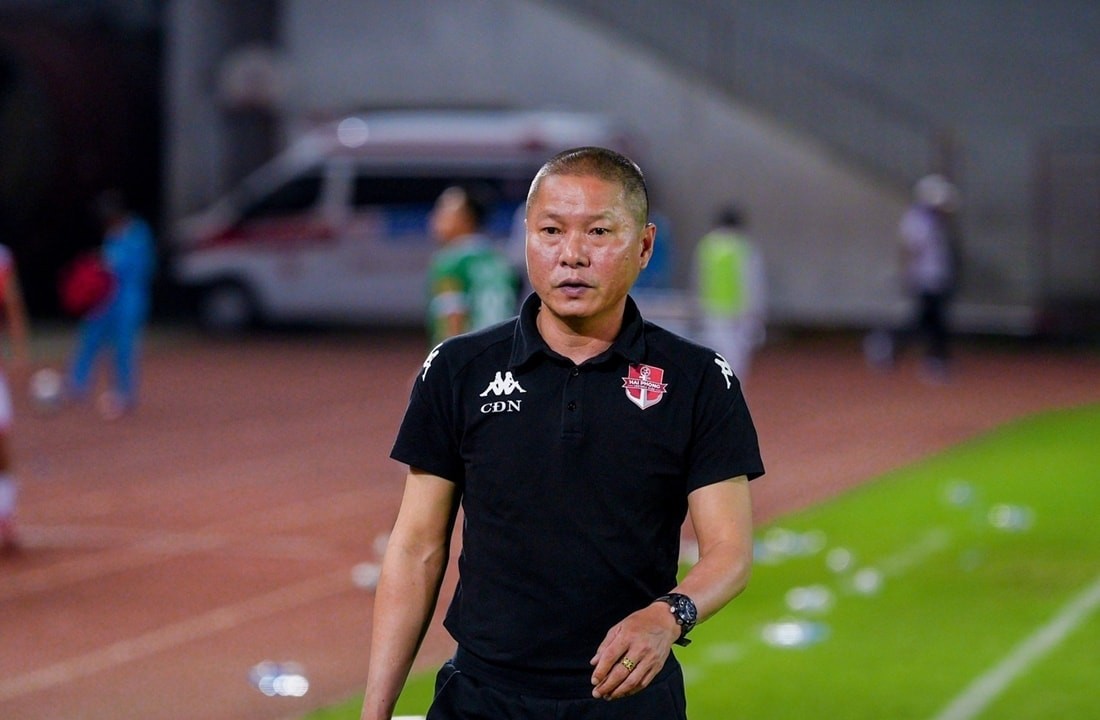 CLB Hải Phòng tìm HLV ngoại thay thế ông Chu Đình Nghiêm