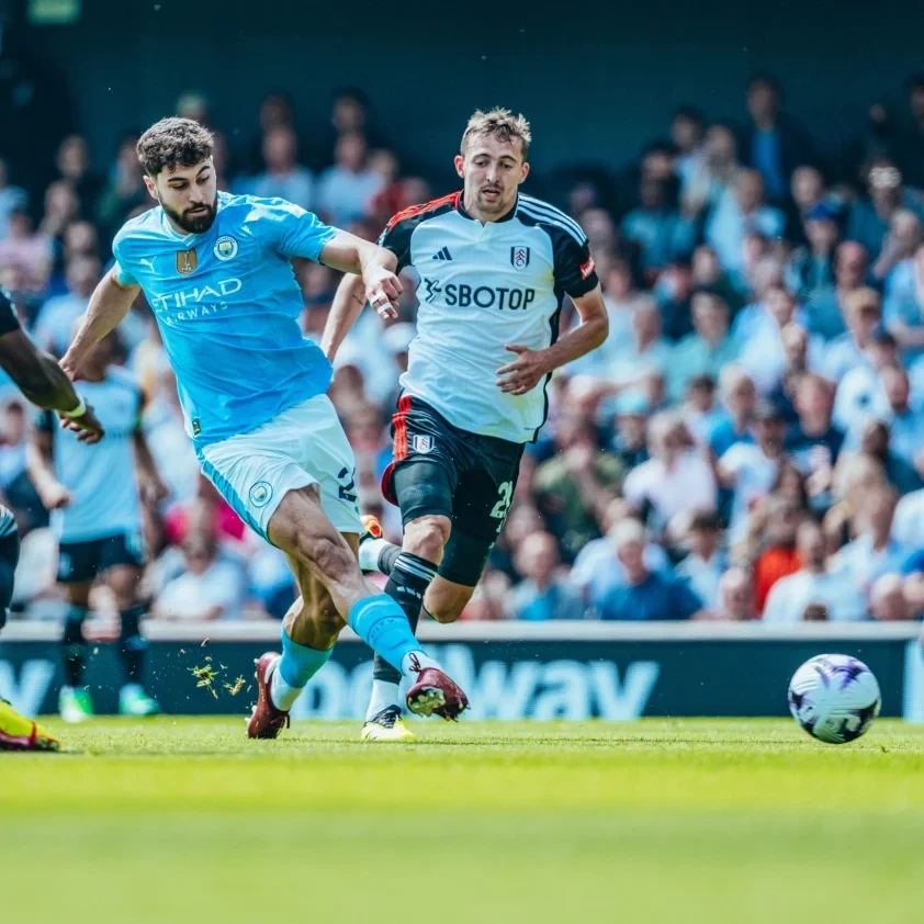 Thắng đậm Fulham, Man City làm nên lịch sử bóng đá Anh
