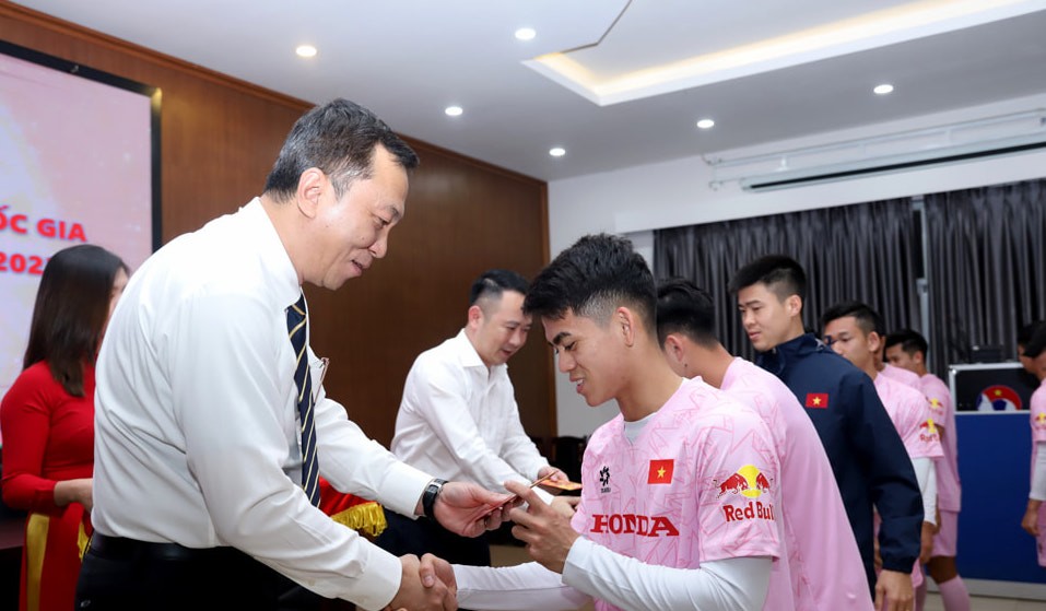 Tuyển Việt Nam được động viên tinh thần trước ngày lên đường tham dự Asian Cup 2024