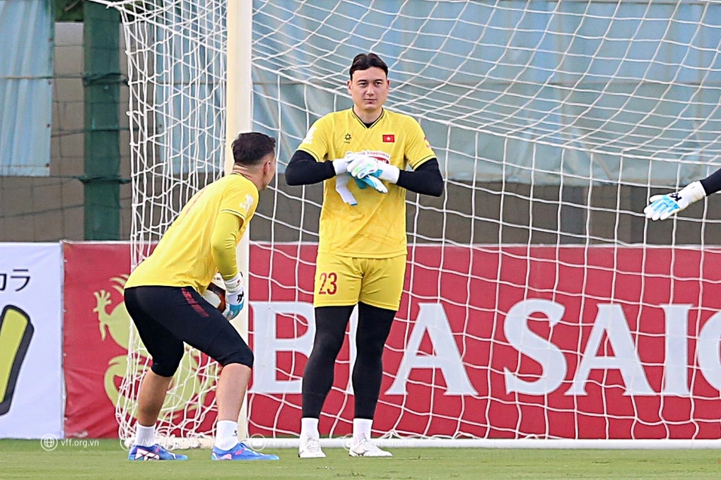 Đặng Văn Lâm mong chờ màn chạm trán giữa Việt Nam và Nga