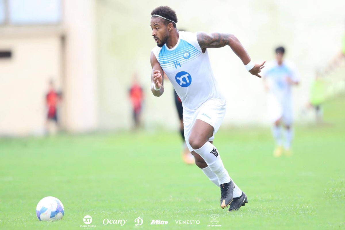 Rafaelson có nguy cơ vắng mặt ở vòng 1 V-League