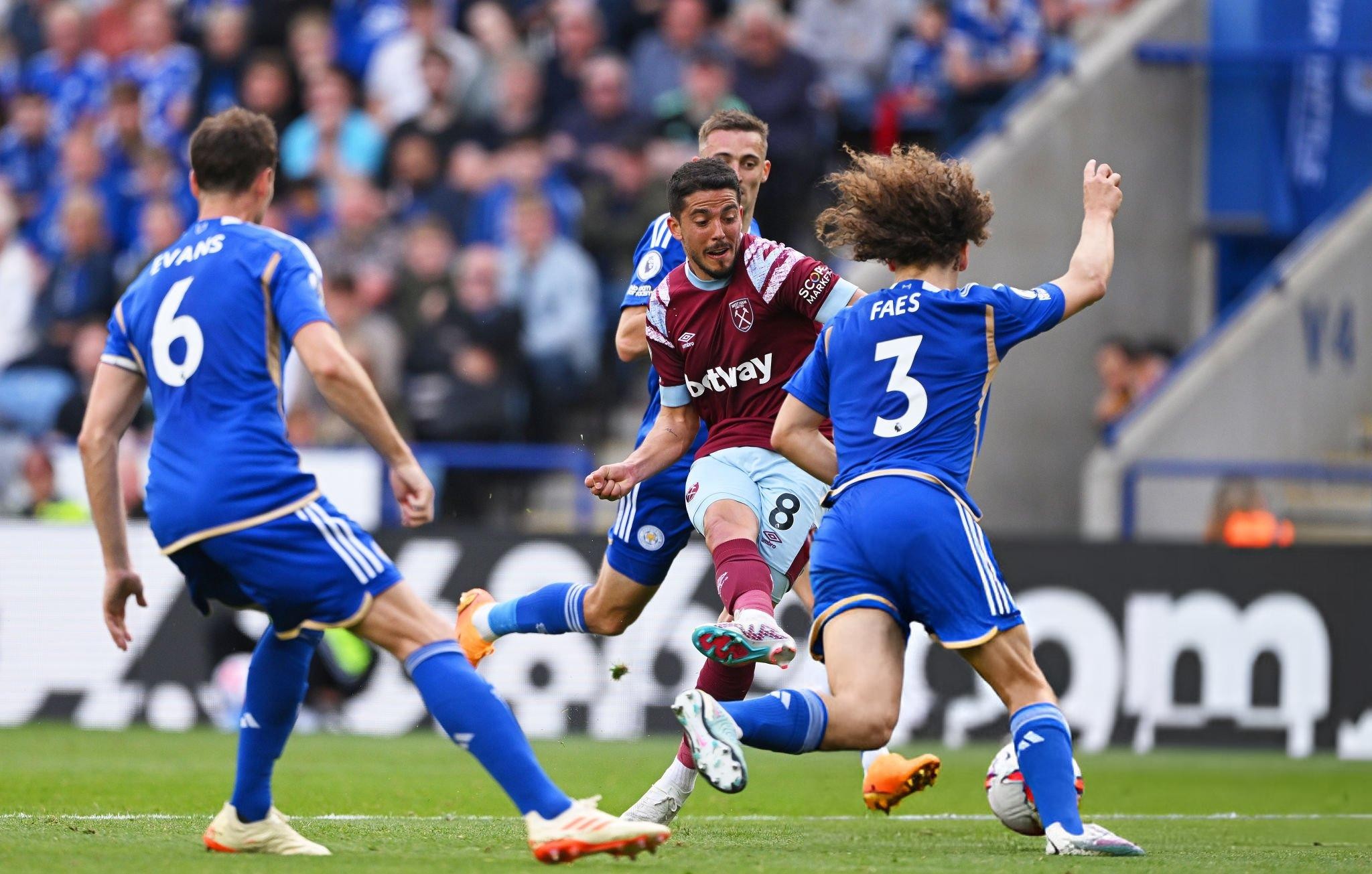 Nhận định Leicester City vs West Ham, 3h15 ngày 4/12: Thay tướng đổi vận?