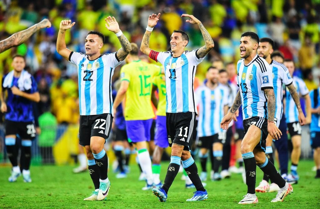 Kỷ lục lịch sử của đội tuyển Brazil bị phá vỡ khi để thua Argentina 2 lần tại Maracana