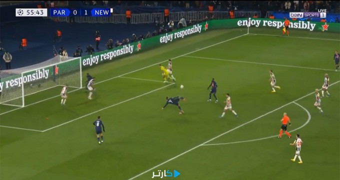 Fan cười tá hỏa khi Mbappe không thể móc bóng như Garnacho