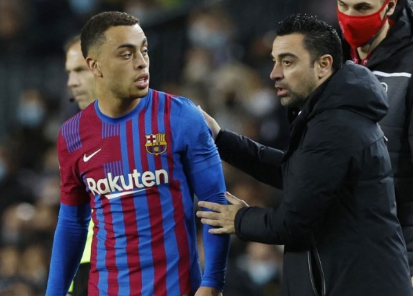 Tin chuyển nhượng: Sergino Dest sẽ có bến đỗ mới