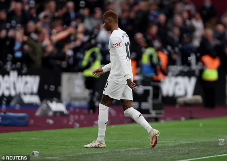 MU lục đục nội bộ: Hojlund bị "ghẻ lạnh", Rashford có vấn đề với Ten Hag