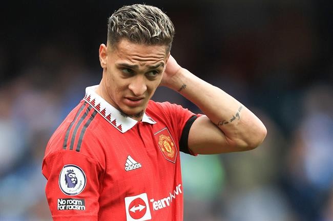 M.U bán rẻ Antony, Real Madrid có câu trả lời