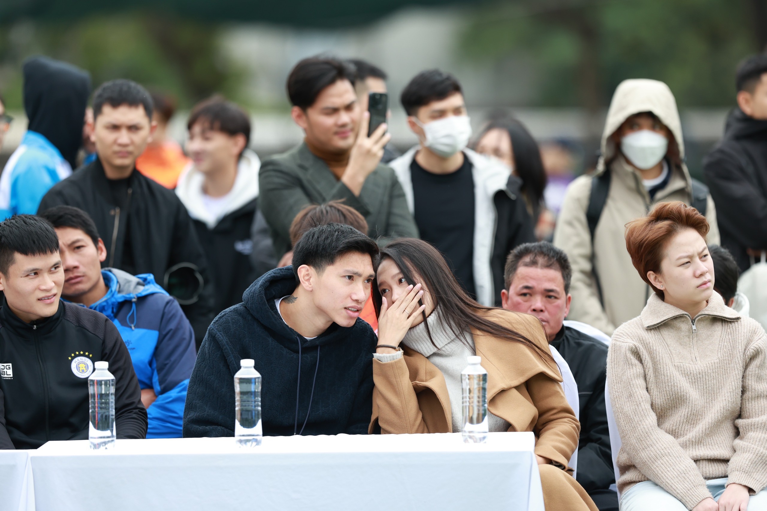 Văn Hậu sánh đôi cùng Doãn Hải My dự sự kiện đầy ý nghĩa