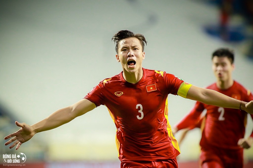 Quế Ngọc Hải báo tin dữ cho HLV Troussier trước ngày hội quân