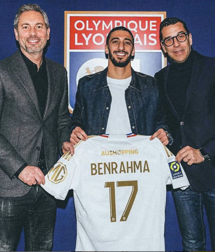 West Ham bị FIFA điều tra vì hỏng 2 vụ chuyển nhượng