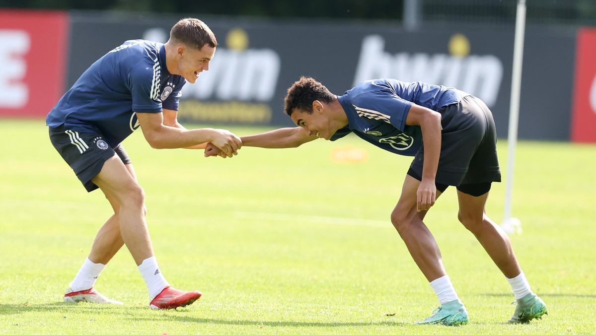 Man City và Liverpool cạnh tranh gắt gao vì 2 sao trẻ người Đức