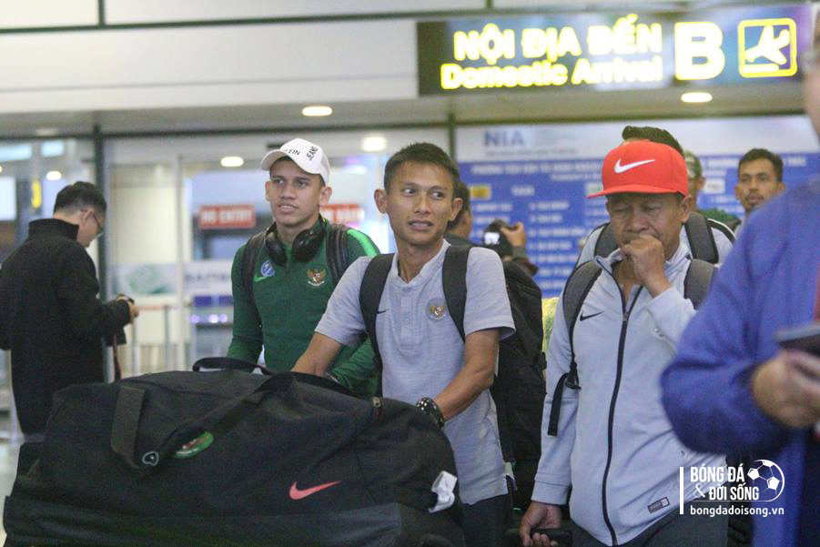 u23 indonesia den ha noi 9