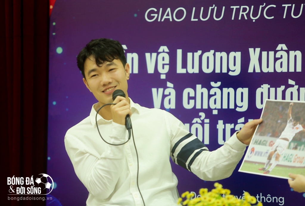 Bàn thắng vào U19 Myanmar, được tổ chức ở sân vận động Mỹ Đình. Rất nhiều cảm xúc với mình lúc đó. Lúc ấy, khán giả ở sân rất đông. Mình nghe tiếng ồ lên của khán giả, mình cũng vỡ òa.