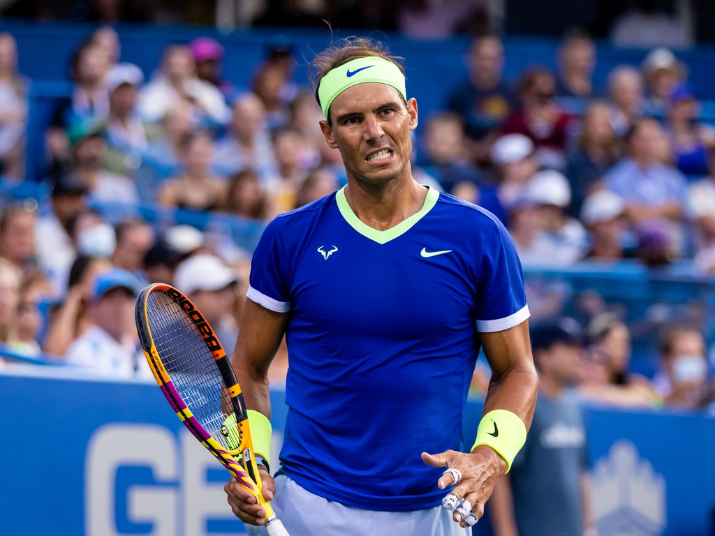 Nadal rút lui khỏi Mỹ Mở rộng vì chấn thương