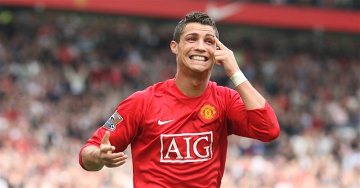 Man City từ bỏ, Man Utd đã gửi lời đề nghị với Ronaldo