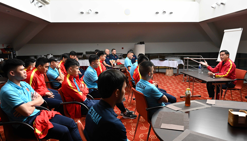 ĐT futsal Việt Nam xốc lại tinh thần trước trận gặp ĐT futsal Panama