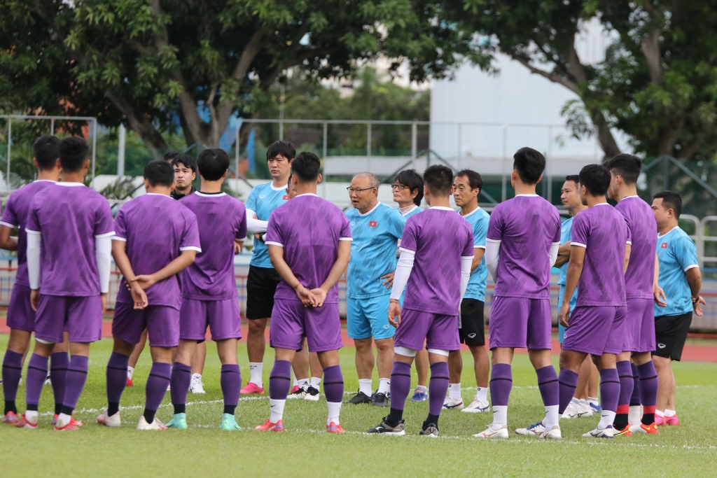 ĐT Việt Nam rà soát đội hình chuẩn bị cho trận ra quân tại AFF Suzuki Cup 2020