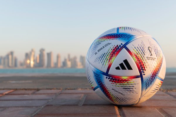 Ra mắt trái bóng chính thức của FIFA World Cup 2022