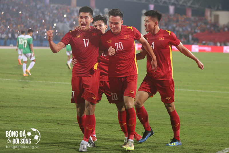 Mưa bàn thắng ở Việt Trì, U23 Việt Nam 'mở hàng' hoành tráng