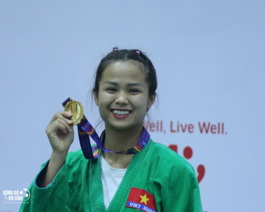 Võ sĩ Tô Thị Trang mất bố sau khi giành HC vàng SEA Games