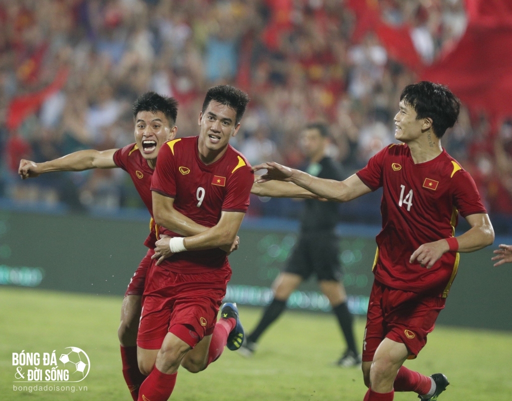 Tiến Linh sắm vai người hùng U23 Việt Nam gặp U23 Thái Lan ở chung kết Sea Games 31