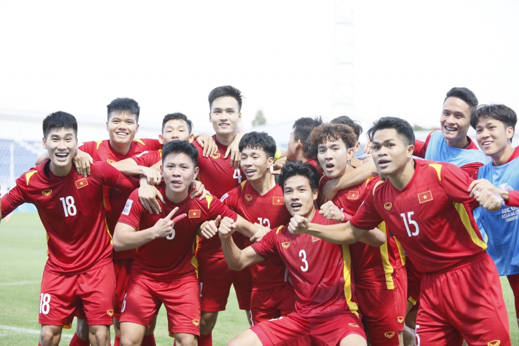 Đội hình U23 Việt Nam đấu U23 Ả Rập Xê Út: Minh Bình, Danh Trung đá chính