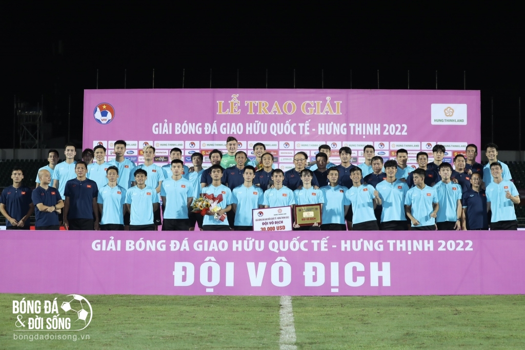 Thắng đậm Ấn Độ, ĐT Việt Nam vô địch tại giải giao hữu quốc tế