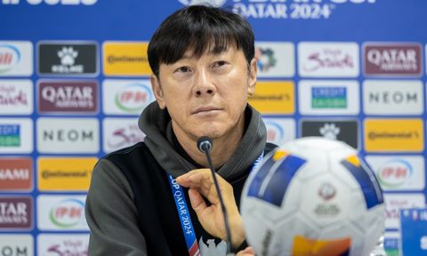 HLV Shin Tae Yong: "Tôi rất vui khi đánh bại được U23 Hàn Quốc, nhưng cũng rất đau khổ"